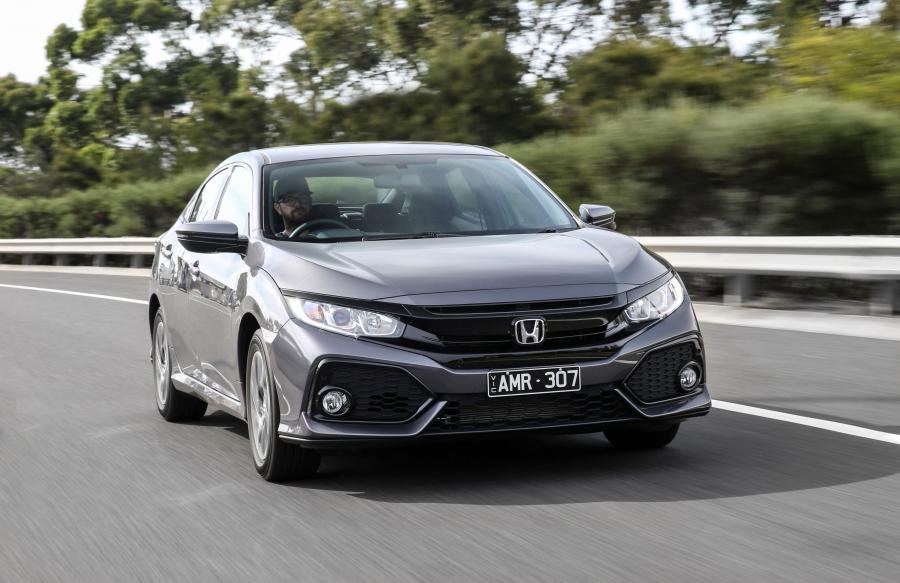  Honda Civic VTi-S Hatchback 2017 года  (AU) (фото 10 из 19)
